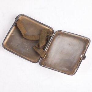 Silver cigarette case with color enamel with portraits — image 3