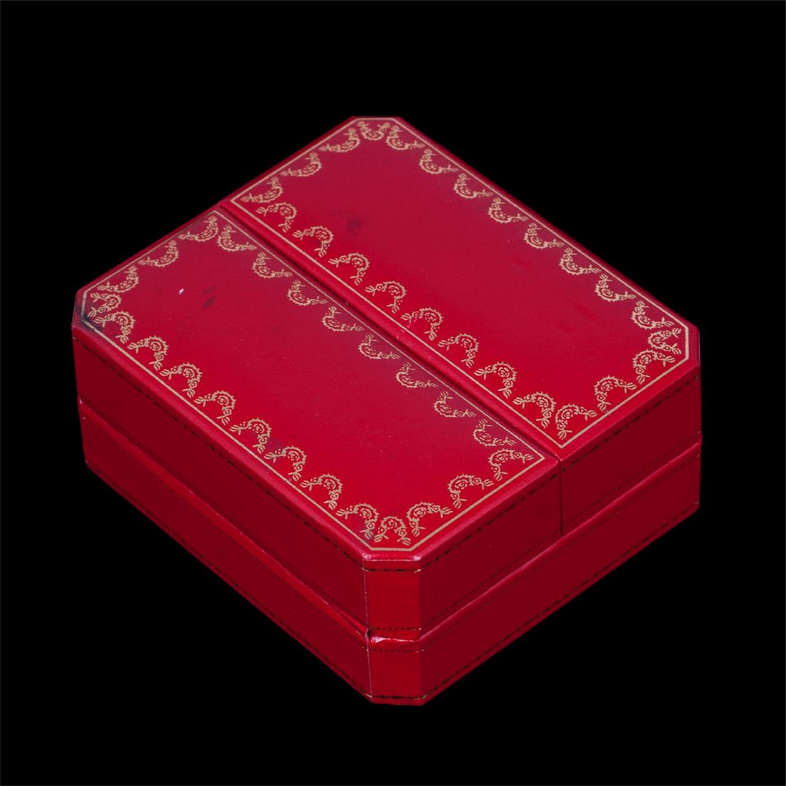 "Les Must de CARTIER" desk travel alarm clock — image 7