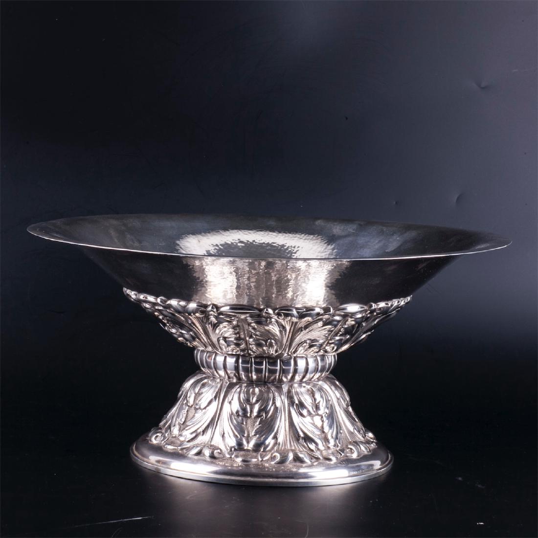 Antique huge silver vase — image 2