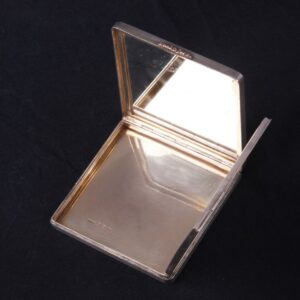 Vintage silver powder case with gold encrust — image 5