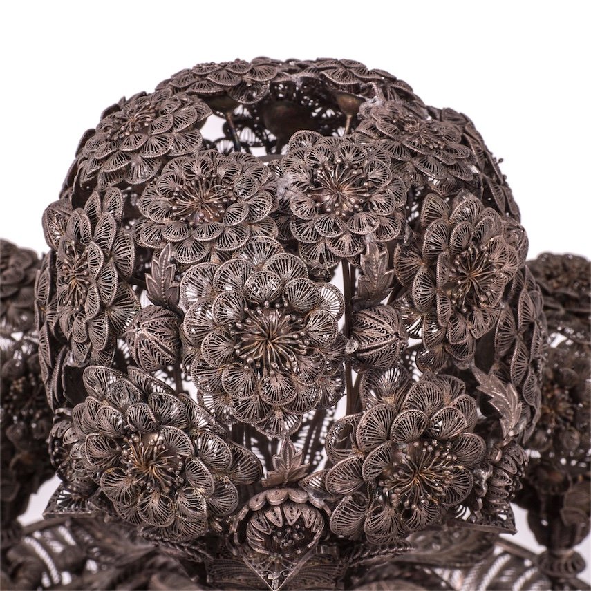 Silver filigree table decoration in the shape of tree — image 2