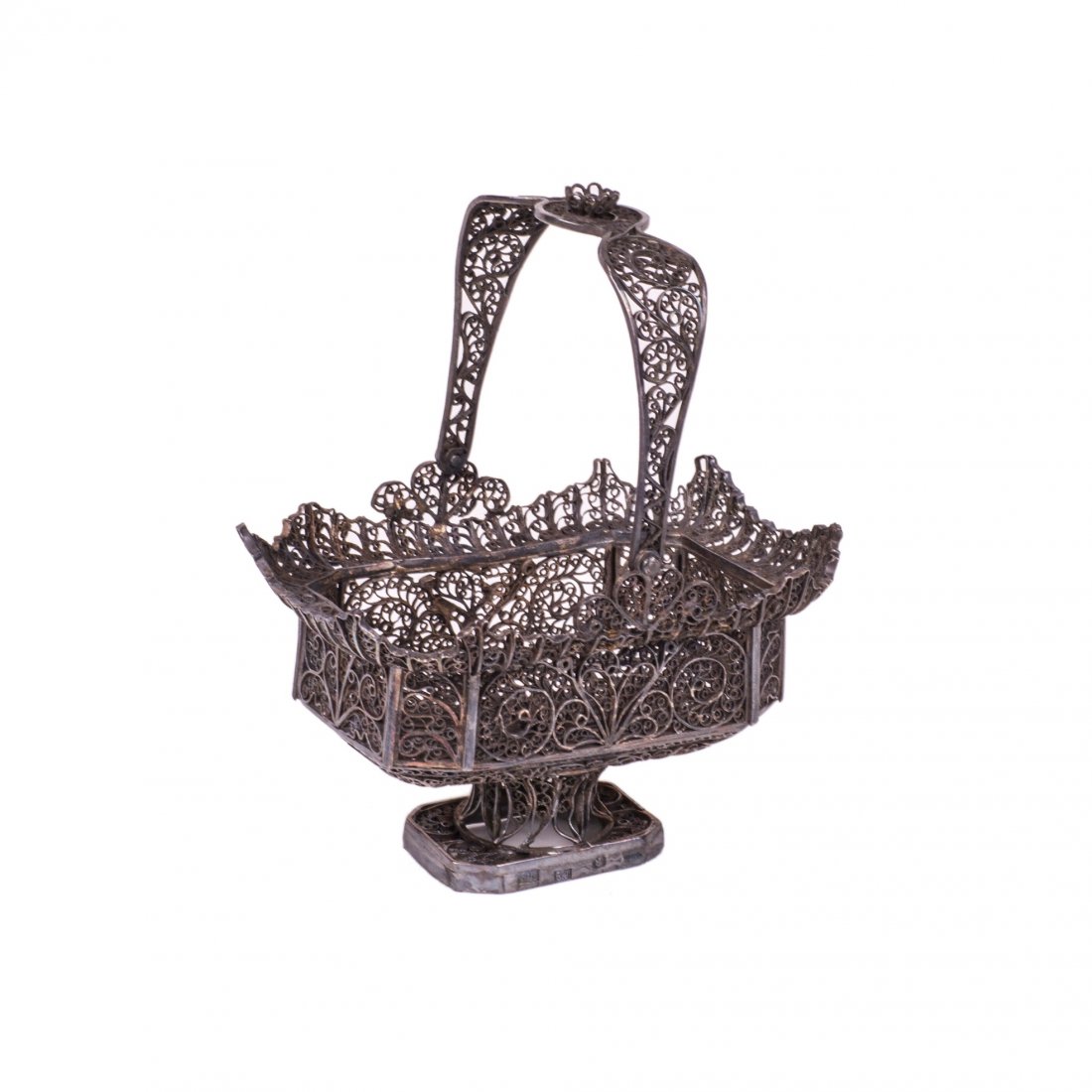 Russian silver filigree vase in the shape of bascet — image 1