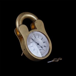 Rare table (travel) clock in the shape of lock — image 1