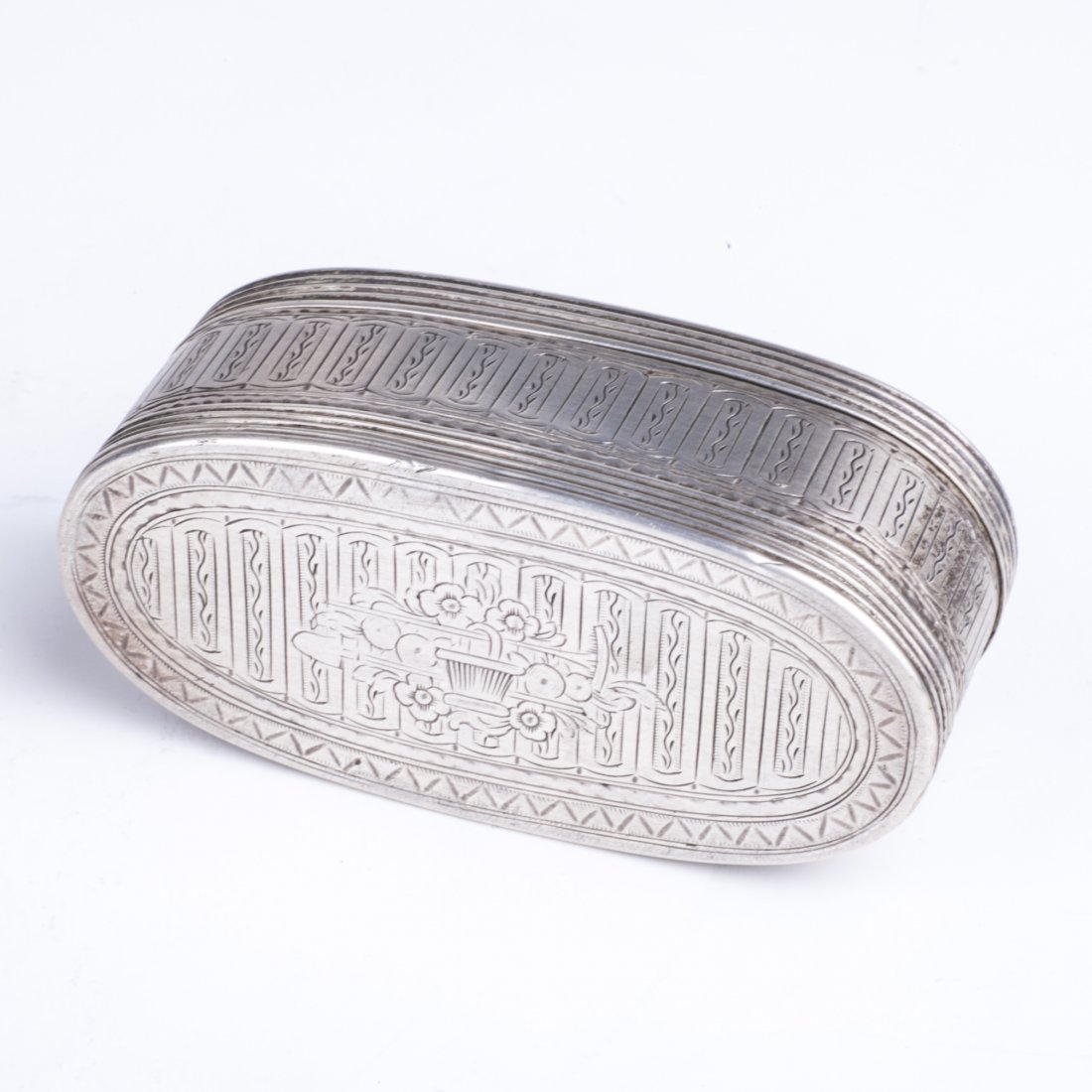 Antique silver jewelry box — image 4