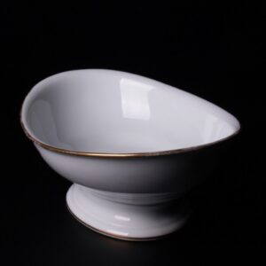 Russian porcelain and gold pattern salad bowl — image 6