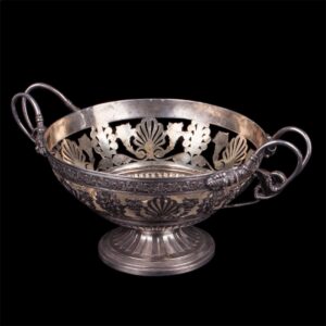 Antique silver vase. Hanau, Germany — image 1
