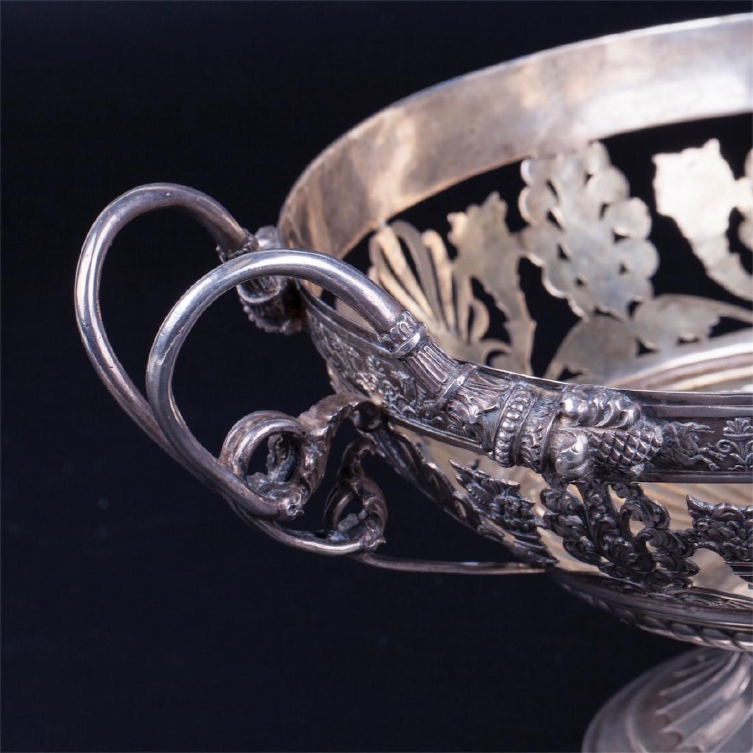 Antique silver vase. Hanau, Germany — image 2