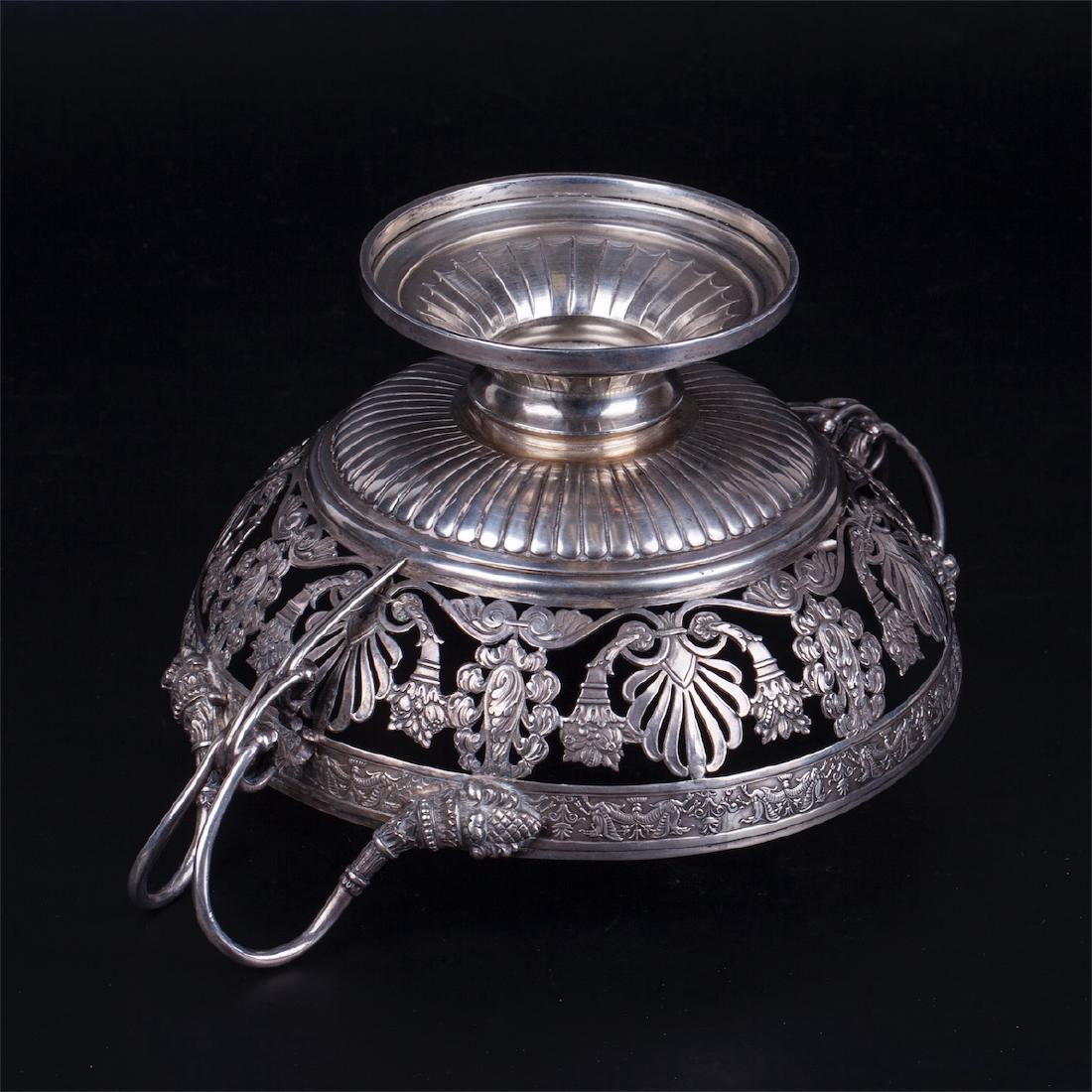 Antique silver vase. Hanau, Germany — image 3