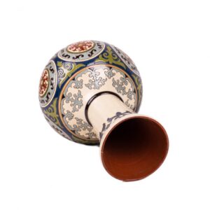 Russian majolika vase with arabesque decor — image 2