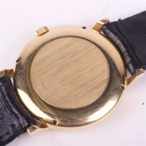 "IWC" men's wristwatch with calendar — image 3