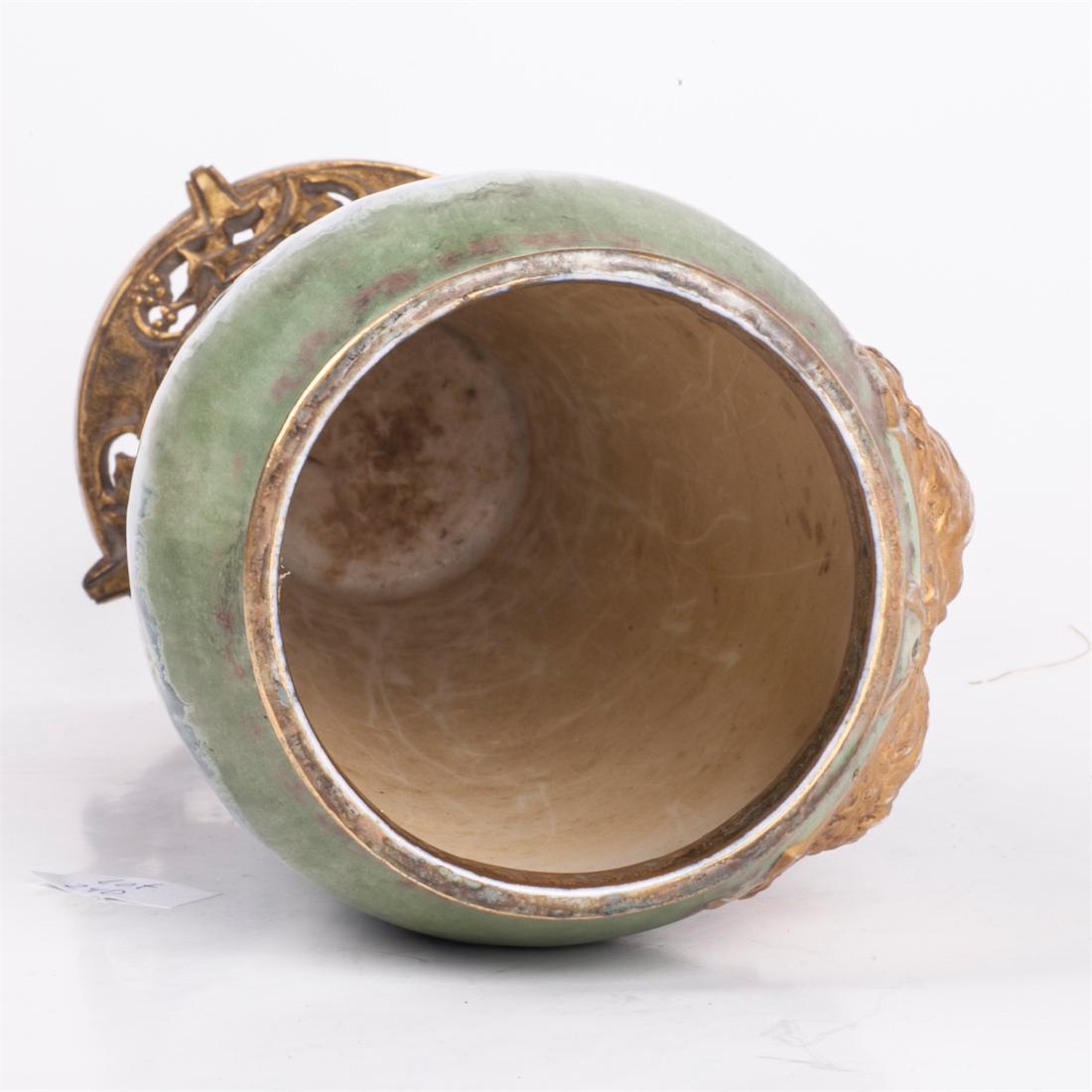 Antique French porcelain vase with bronze inserts — image 3