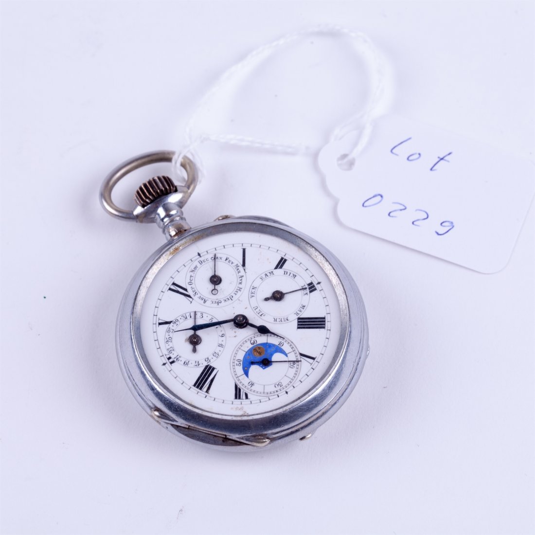 Triple calender with moonphase pocket watch. — image 1