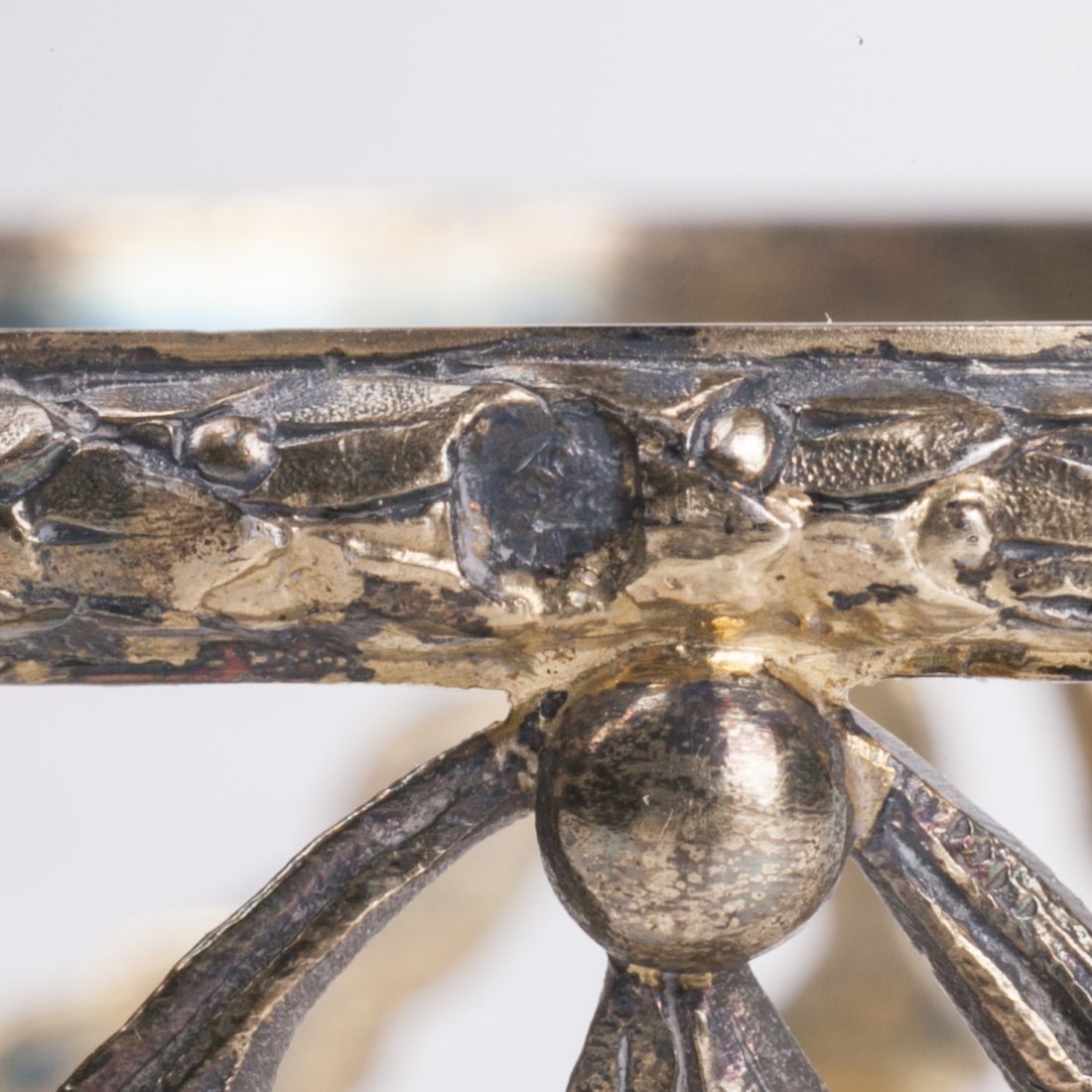 Antique French silver-gilt and tea holder with a glass — image 5