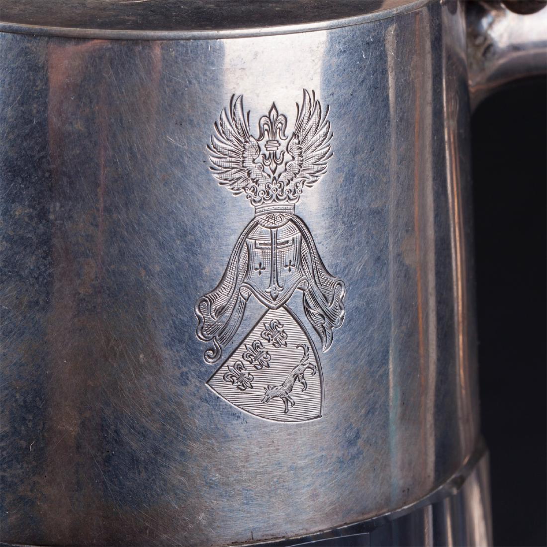 Massive German claret jug with coat of arms — image 2