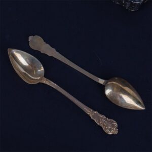 Silver set of 11 tea spoons and sugar tongs — image 2