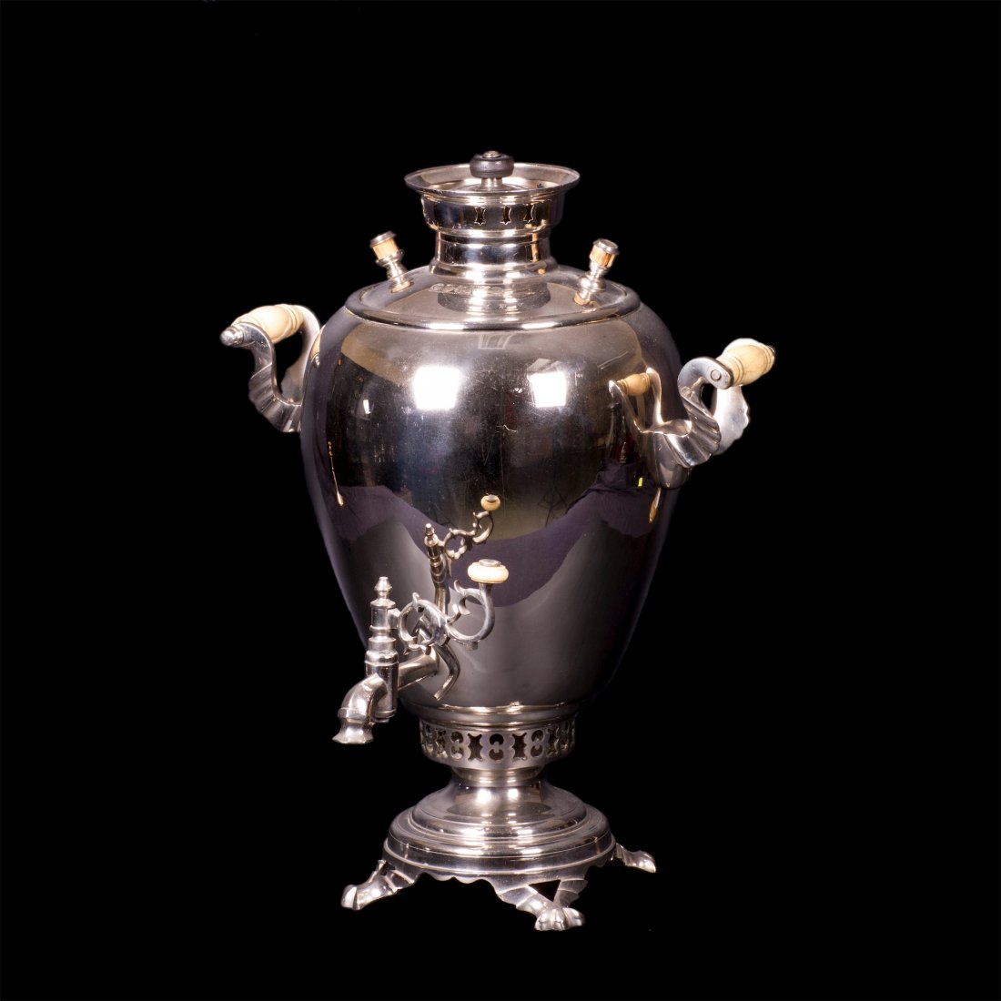 Rare Russian silvered brass samovar in the shape of — image 1