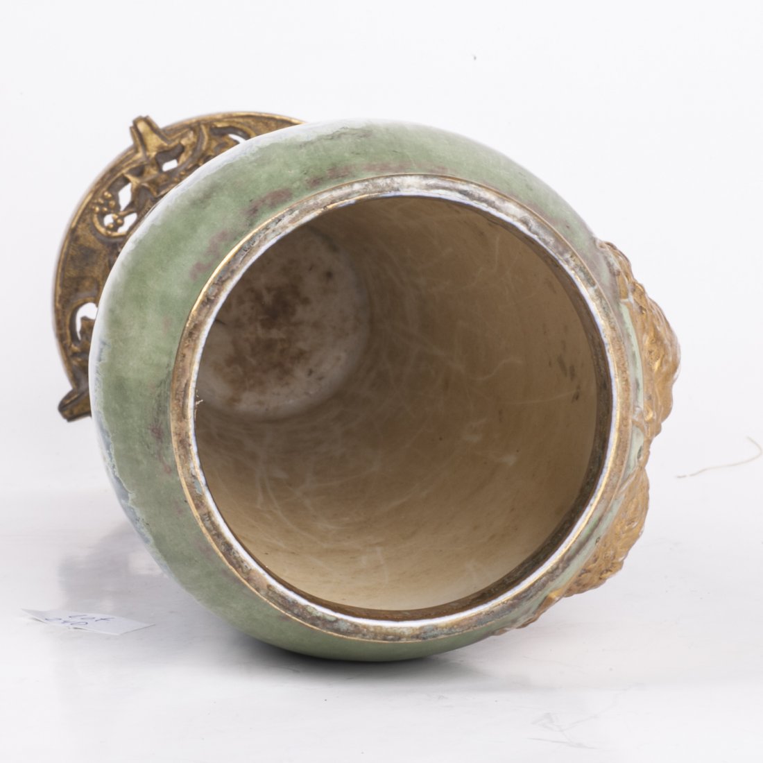 Antique French porcelain vase with bronze inserts — image 3