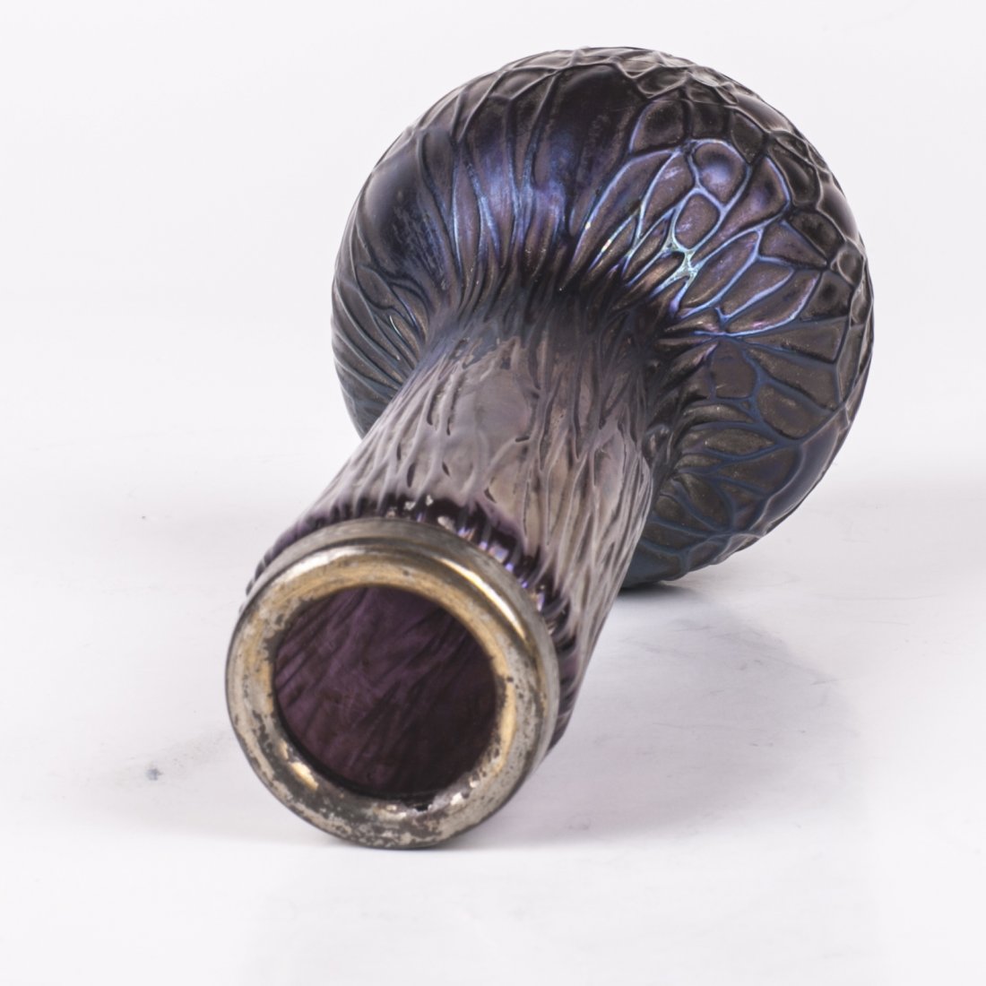 Loetz Art nouveau glass vase — image 3