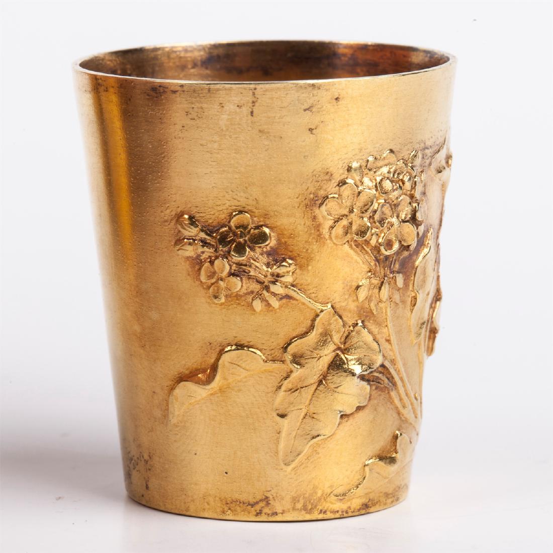 Antique set of 8 Art Nouveau silver gilt beakers — image 5