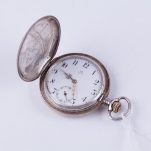 Hunting case silver pocket watch Omega. — image 1