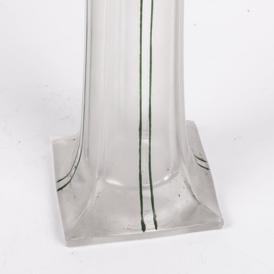 Antique French vase with beautiful painting on the — image 3