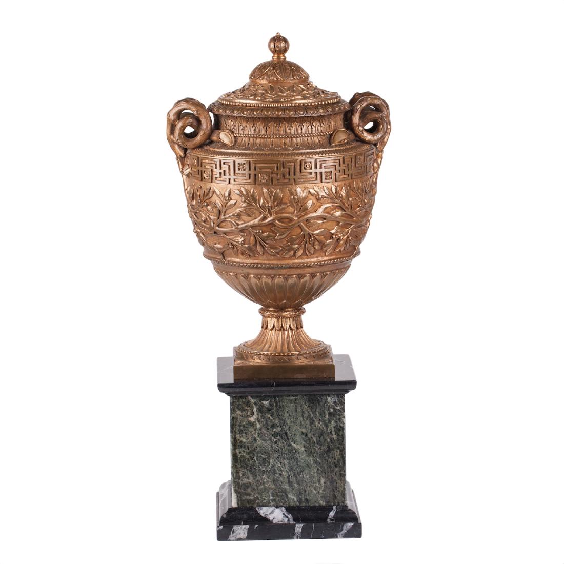 Impressive Italian bronze vase by B. Bochetti — image 1