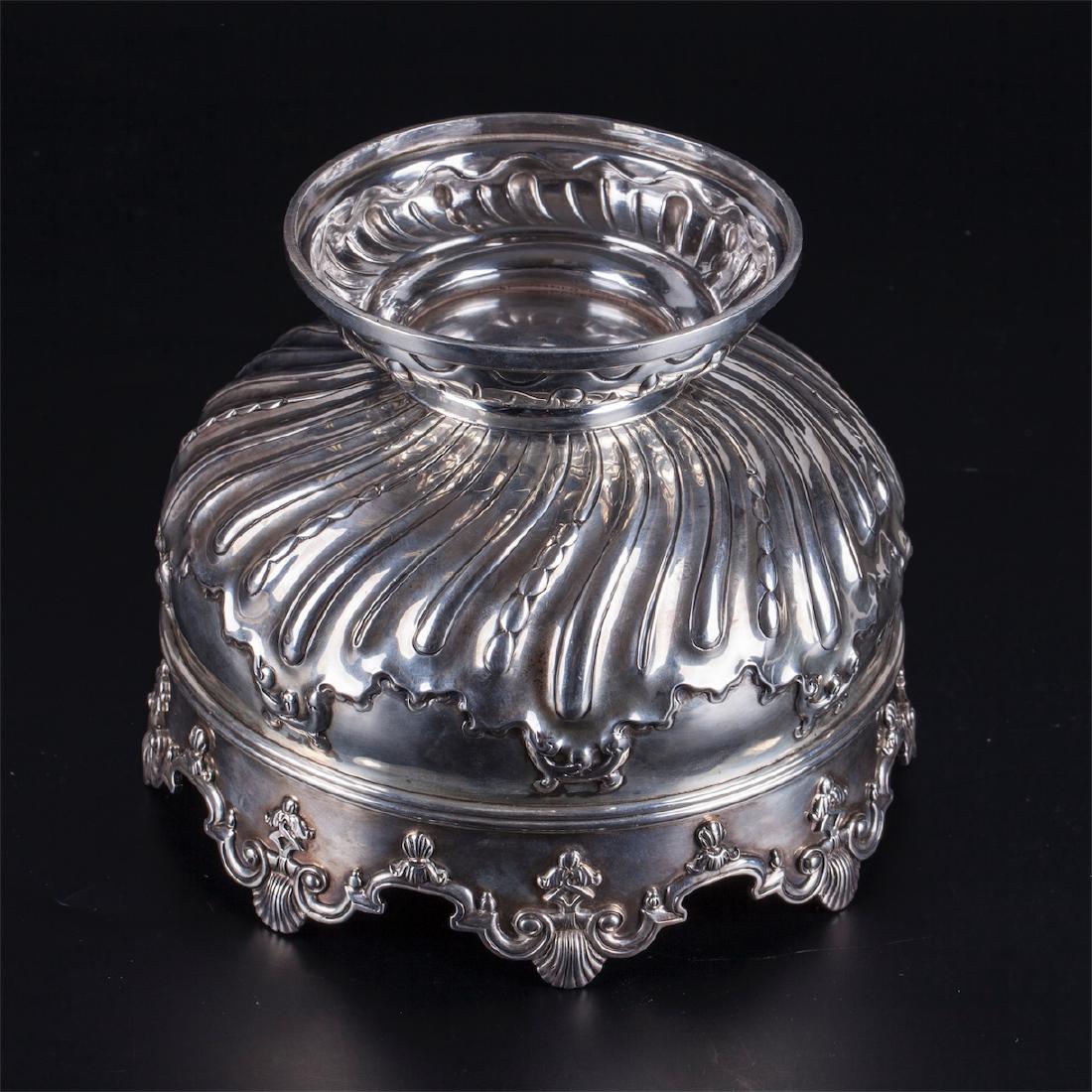 Antique silver candy dish with a carved edging — image 5