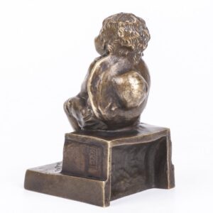 â€œDevant Le Guignolâ€ bronze sculpture by Juan Clara — image 3
