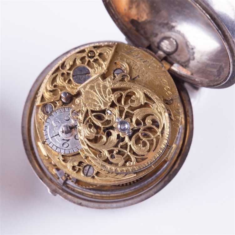 A Silver Pair case watch with key, — image 4