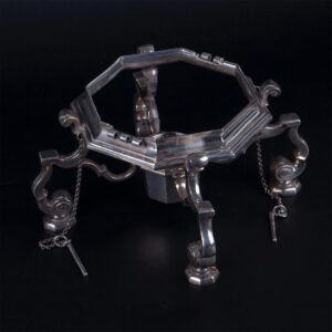 Fine English sterling silver bouillotte — image 6