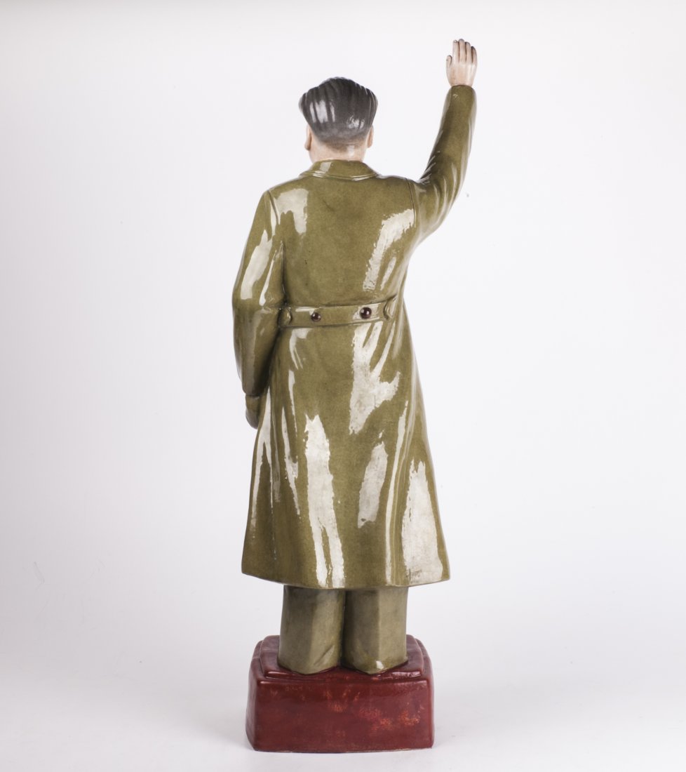 Antique huge porcelain figure of Mao Zedong — image 5