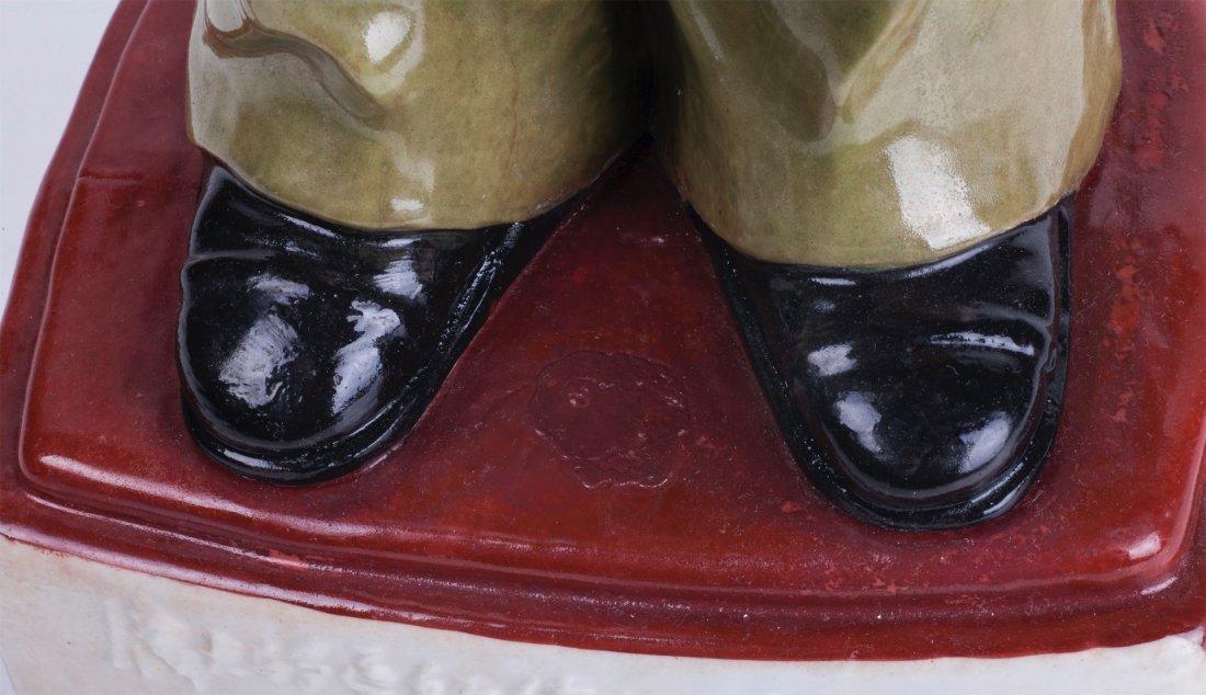 Antique huge porcelain figure of Mao Zedong — image 7
