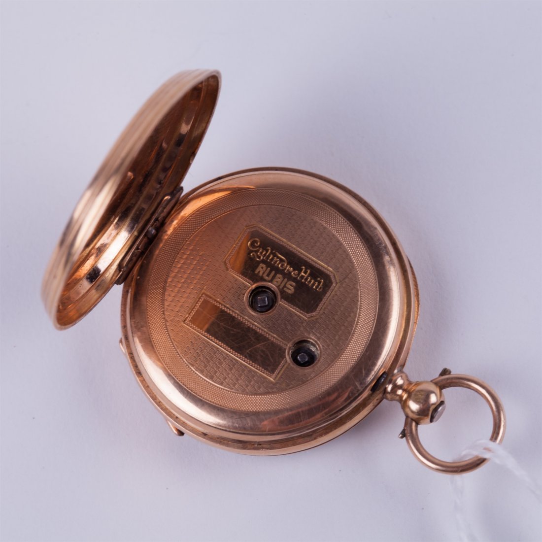 Open face gold pocket watch witch key. — image 3