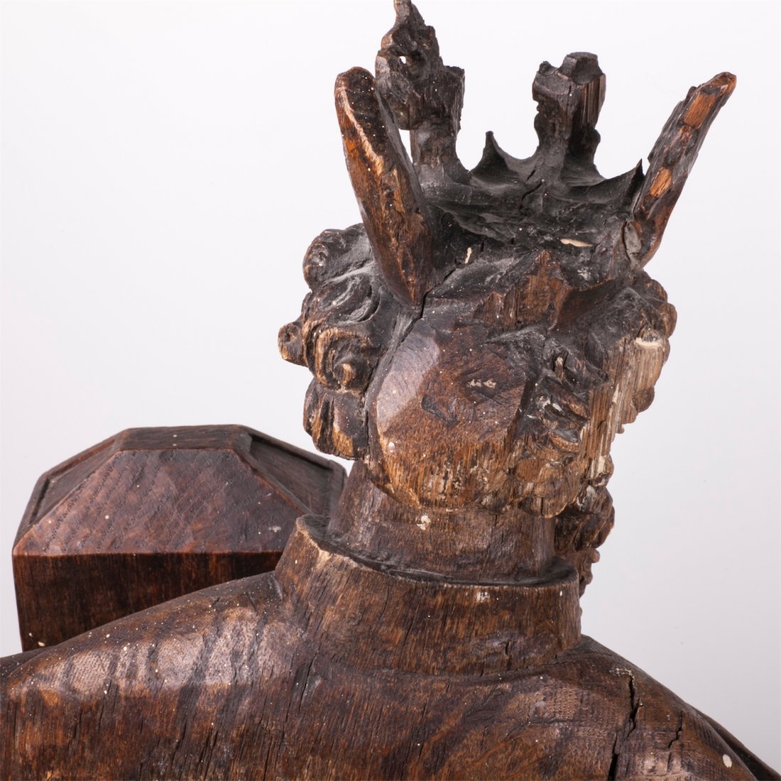 Antique German master oak wood carvings — image 6