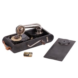 Old portable patifone in a shape of camera — image 1