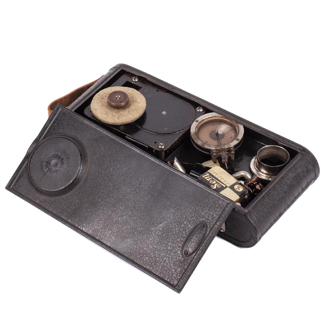 Old portable patifone in a shape of camera — image 3