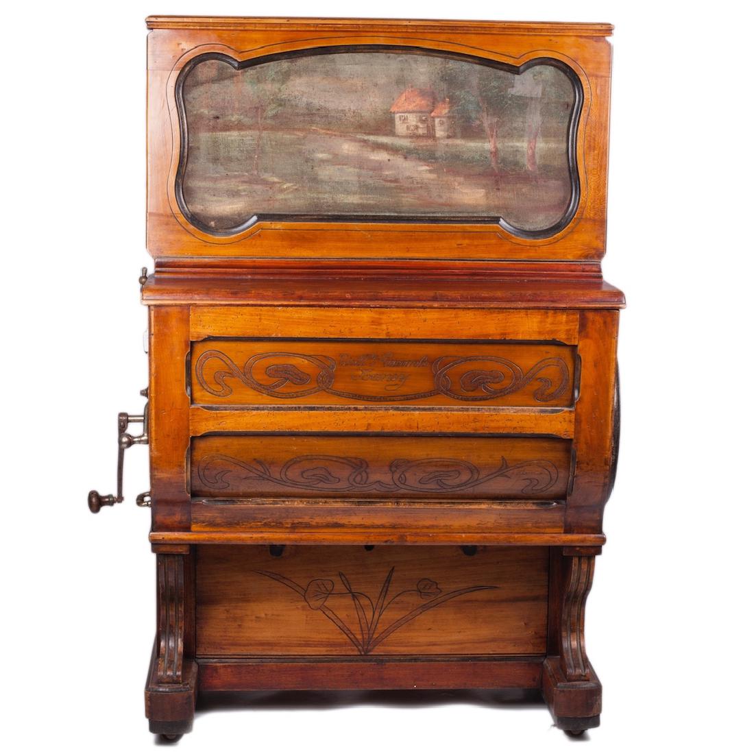 Antique barrel piano with coin, for Pubs — image 1