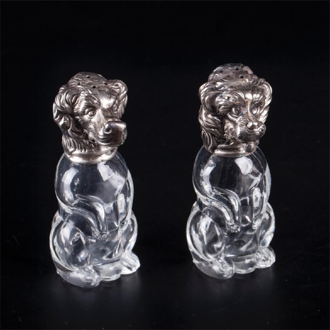 Antique pair of salt and pepper shakers. 1920-40. — image 1