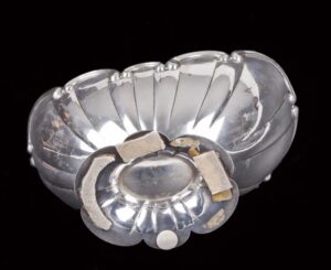 Italian massive silver fruit bowl with a tray — image 7