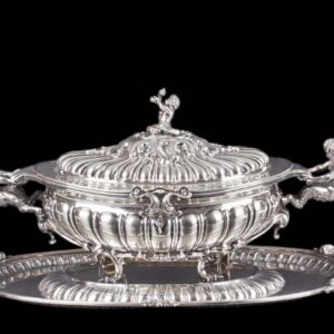 Big silver serving dish/centerpiece in a 3 pieces — image 1