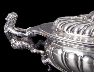 Big silver serving dish/centerpiece in a 3 pieces — image 3