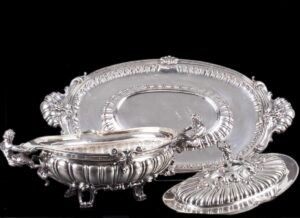 Big silver serving dish/centerpiece in a 3 pieces — image 4