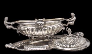 Big silver serving dish/centerpiece in a 3 pieces — image 8