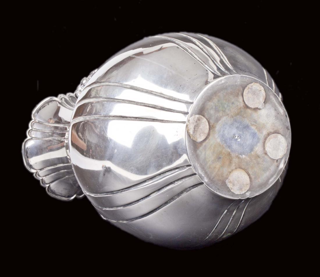 Beautiful Italian silver vase with flower motive — image 4