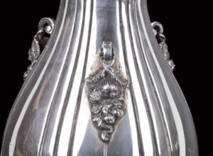 Beautiful Italian silver vase with flower motive — image 6