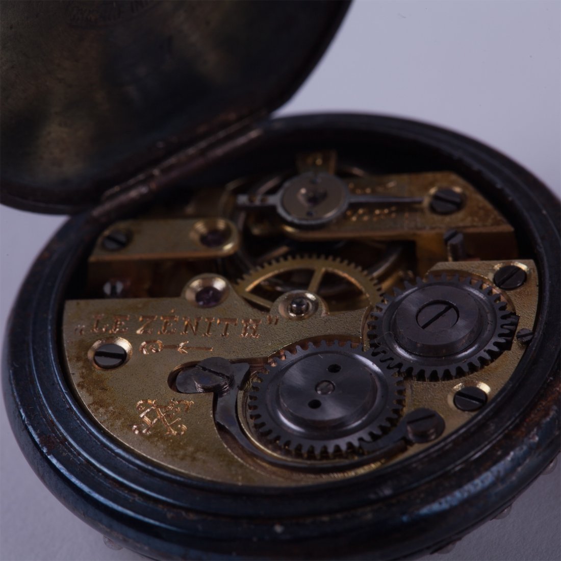 Enamel "Zenith" pocket watch. — image 4