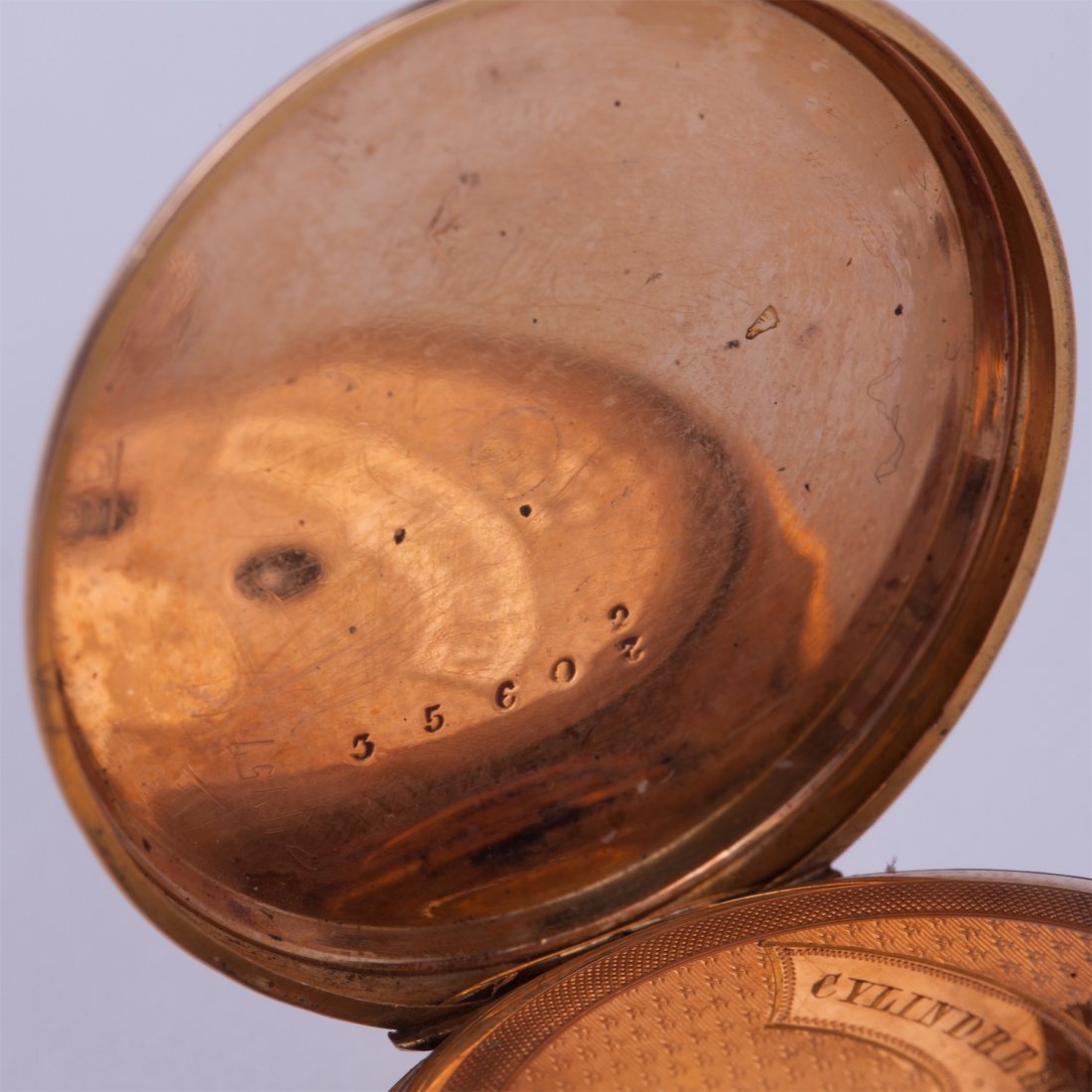 Open face case gold pocket watch — image 3