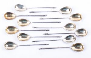 Russian silver set of 12 tea spoons — image 3