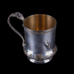 Magnificent antique silver cup applied with a bug — image 1