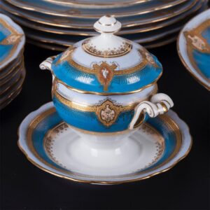 Russian Imperial porcelain dining set. Kuznetsov — image 2